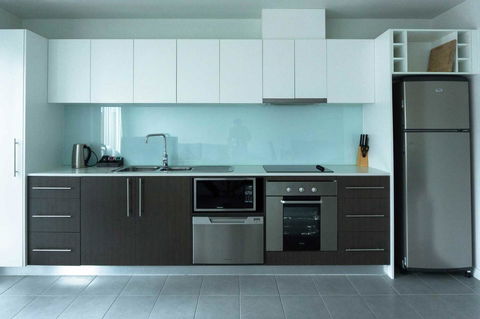 The Apollo - Sunshine Coast Tourism 12