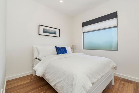 Rosewater Townhouses Dromana - Sunshine Coast Tourism 21