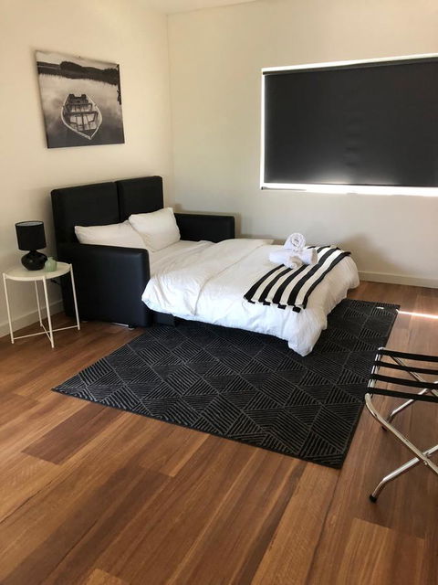 Rosewater Townhouses Dromana - Sunshine Coast Tourism 2