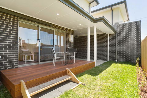 Rosewater Townhouses Dromana - Sunshine Coast Tourism 13