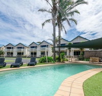 Boathouse Resort Studios and Suites - Holiday Sunshine Coast