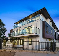 Manhattan Apartments - Notting Hill - Holiday Sunshine Coast