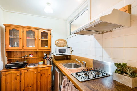 Avalon House - Holiday Sunshine Coast 43