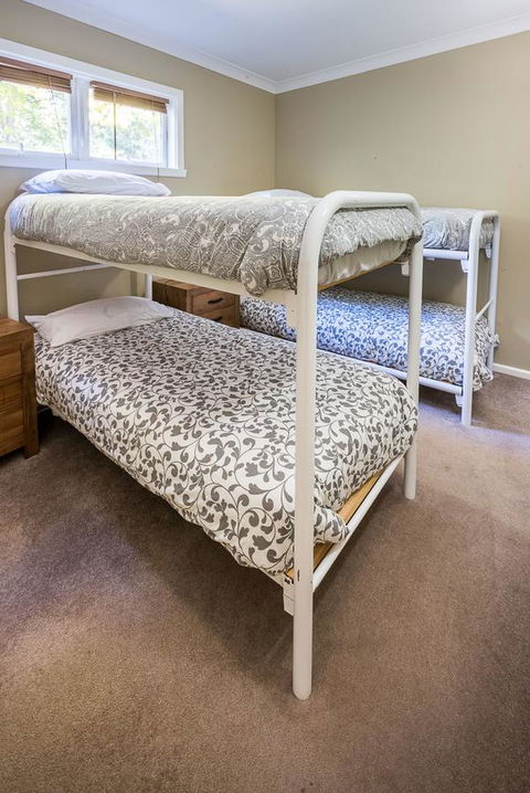 Avalon House - Holiday Sunshine Coast 30