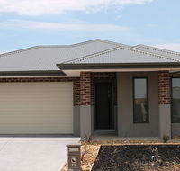 Atarhi Villas - Melbourne - Holiday Sunshine Coast