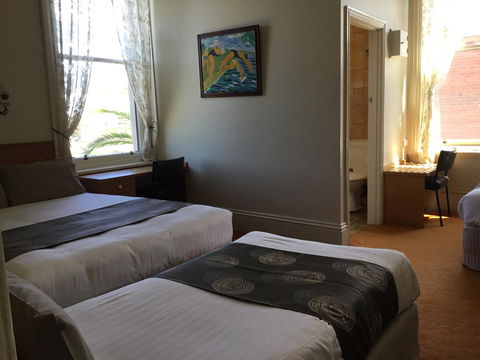 Campbell St Lodge - Sunshine Coast Tourism 22