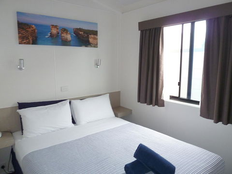 Apollo Bay Waterfront Motor Inn - Holiday Sunshine Coast 13