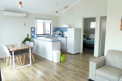Apollo Bay Waterfront Motor Inn - Holiday Sunshine Coast 4