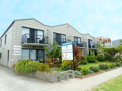 Apollo Bay Waterfront Motor Inn - Holiday Sunshine Coast 1