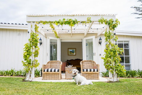 The Cottage - Holiday Sunshine Coast 11