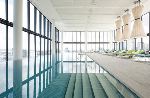 Crown Metropol Melbourne - Sunshine Coast Tourism 16