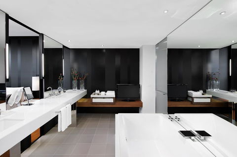 Crown Metropol Melbourne - Sunshine Coast Tourism 7