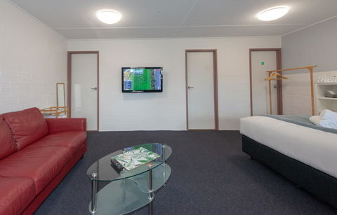 24HourCheck-In- Bridgewater Motel-Victoria-Australia - Sunshine Coast Tourism 1