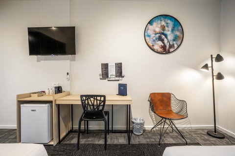 Nightcap At Keysborough Hotel - Holiday Sunshine Coast 20