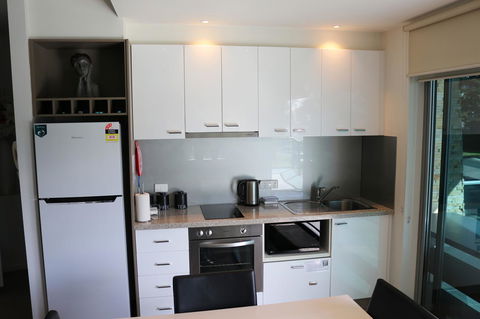 130 At The Waves - Sunshine Coast Tourism 8