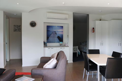 130 At The Waves - Sunshine Coast Tourism 6