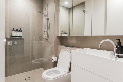 New Eureka 108 Hotel Apartments - Sunshine Coast Tourism 10