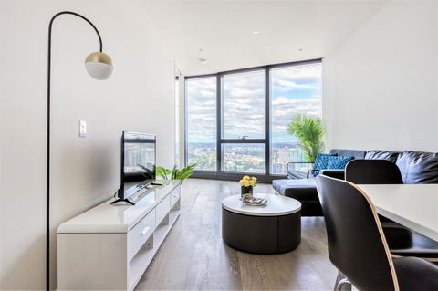 New Eureka 108 Hotel Apartments - Sunshine Coast Tourism 7