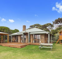 Apollo Bay Cottages - Holiday Sunshine Coast