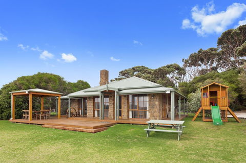 Apollo Bay Cottages - Holiday Sunshine Coast 0