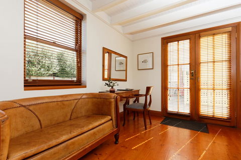 54 On Bank - Sunshine Coast Tourism 44