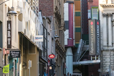 Brady Hotels Central Melbourne - Sunshine Coast Tourism 42