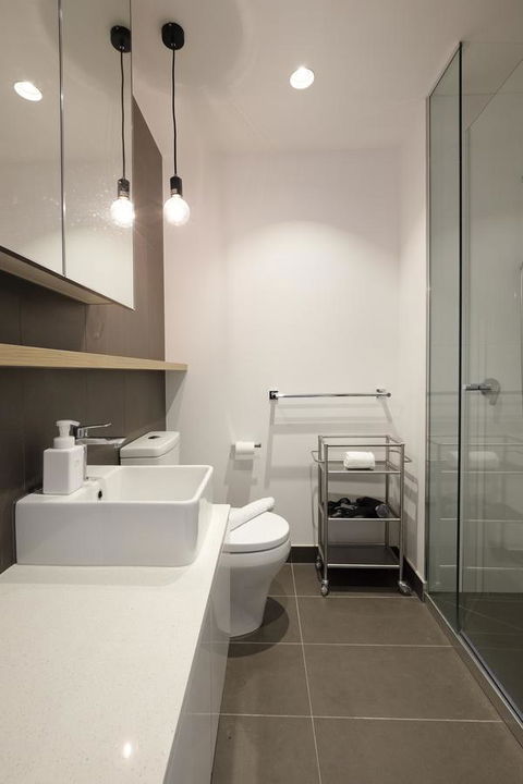 Mono Apartments On La Trobe Street - Sunshine Coast Tourism 22