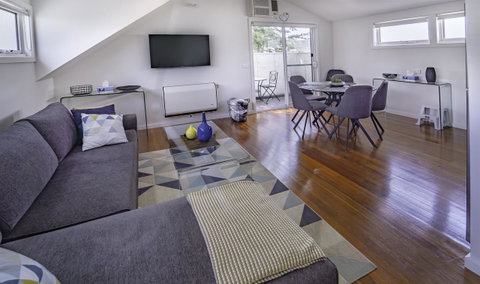 Bayview Loft - Sunshine Coast Tourism 9