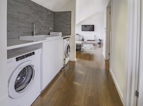 Bayview Loft - Sunshine Coast Tourism 5
