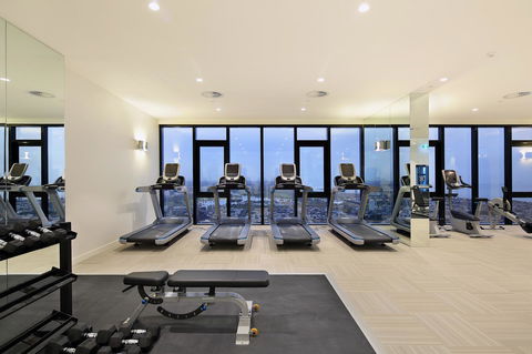 Experience Platinum Hotel Apartments - Sunshine Coast Tourism 28