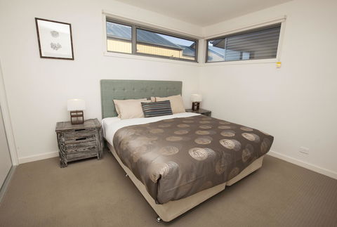 7 Falls Apartments - Sunshine Coast Tourism 29