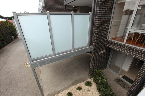 7 Falls Apartments - Sunshine Coast Tourism 7