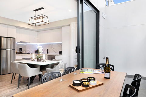 Manhattan Apartments - Caulfield North - Holiday Sunshine Coast 21