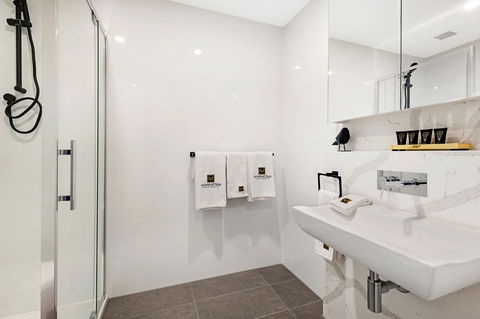 Manhattan Apartments - Caulfield North - Holiday Sunshine Coast 25