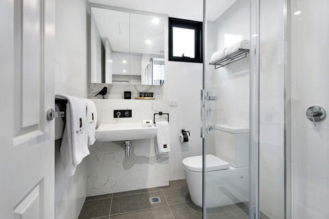 Manhattan Apartments - Caulfield North - Holiday Sunshine Coast 15