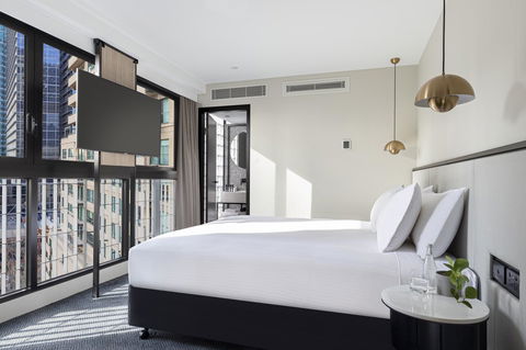Brady Hotels Jones Lane - Sunshine Coast Tourism 13