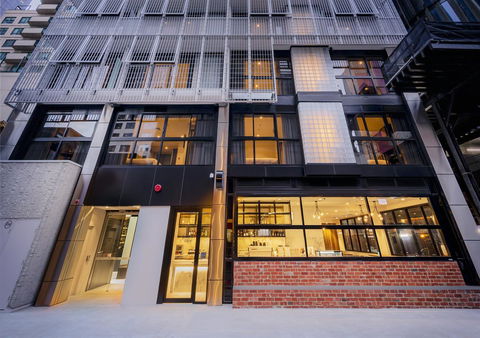 Brady Hotels Jones Lane - Sunshine Coast Tourism 18