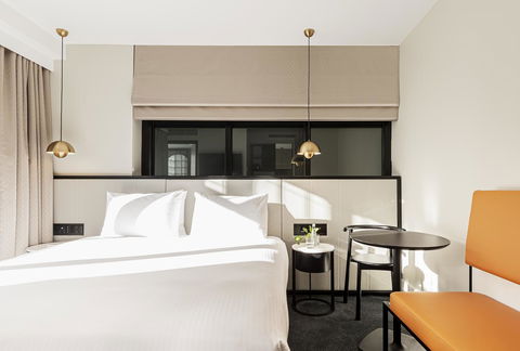 Brady Hotels Jones Lane - Sunshine Coast Tourism 5