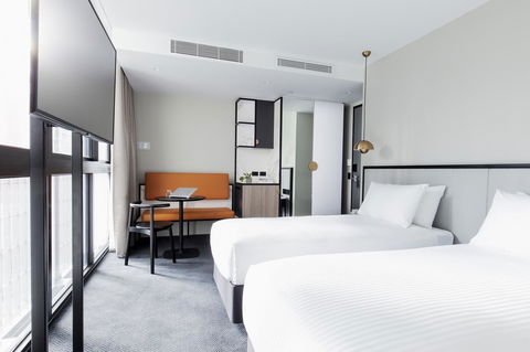 Brady Hotels Jones Lane - Sunshine Coast Tourism 14