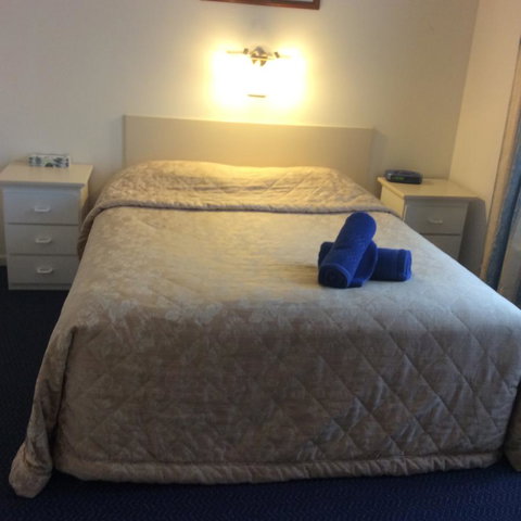 Heyfield Motel And Apartments - Sunshine Coast Tourism 8