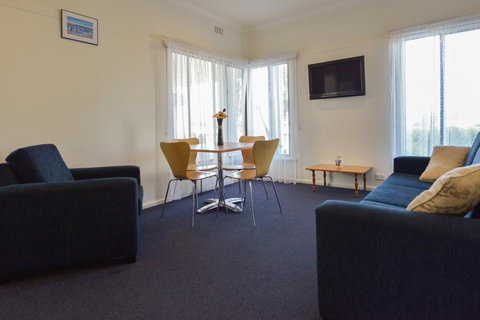 Heyfield Motel And Apartments - Sunshine Coast Tourism 14