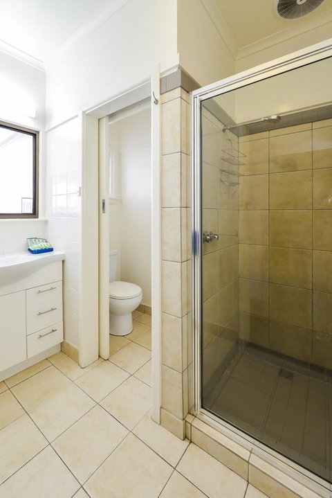 Heyfield Motel And Apartments - Sunshine Coast Tourism 10