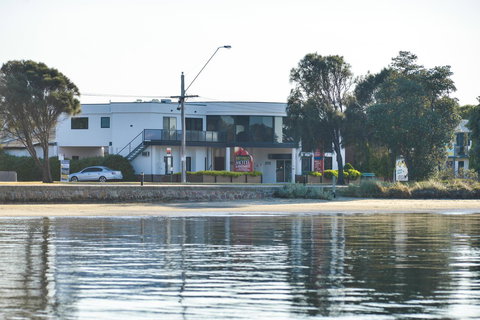 Heyfield Motel And Apartments - Sunshine Coast Tourism 5