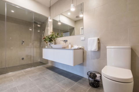 Brooklands Apartments - Sunshine Coast Tourism 9