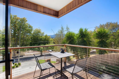 Brooklands Apartments - Sunshine Coast Tourism 12