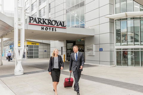 PARKROYAL Melbourne Airport - Sunshine Coast Tourism 2