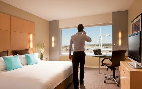 PARKROYAL Melbourne Airport - Sunshine Coast Tourism 40