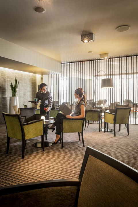 PARKROYAL Melbourne Airport - Sunshine Coast Tourism 10
