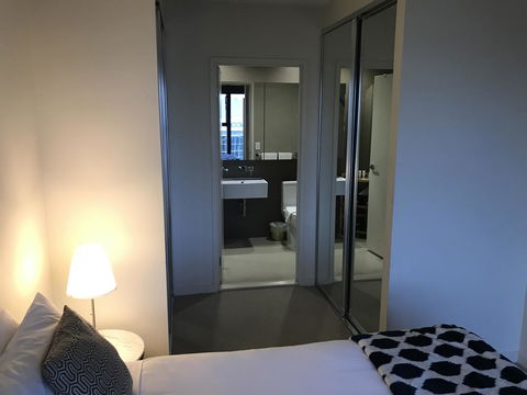 Winston Apartments - Sunshine Coast Tourism 9