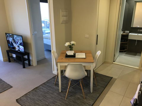 Winston Apartments - Sunshine Coast Tourism 17